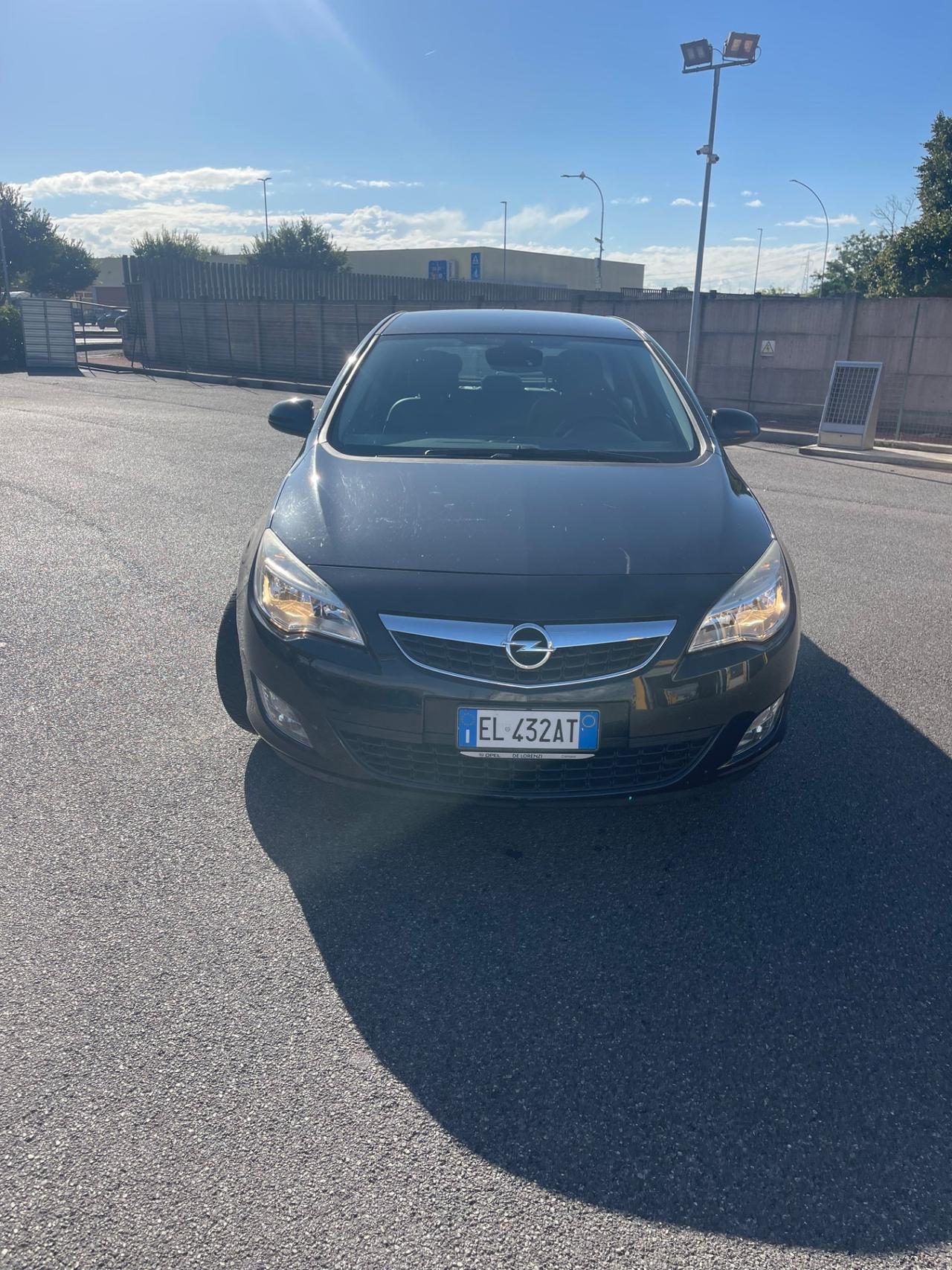 Opel Astra 1.5 Turbo Diesel 130 CV AT8 Edition