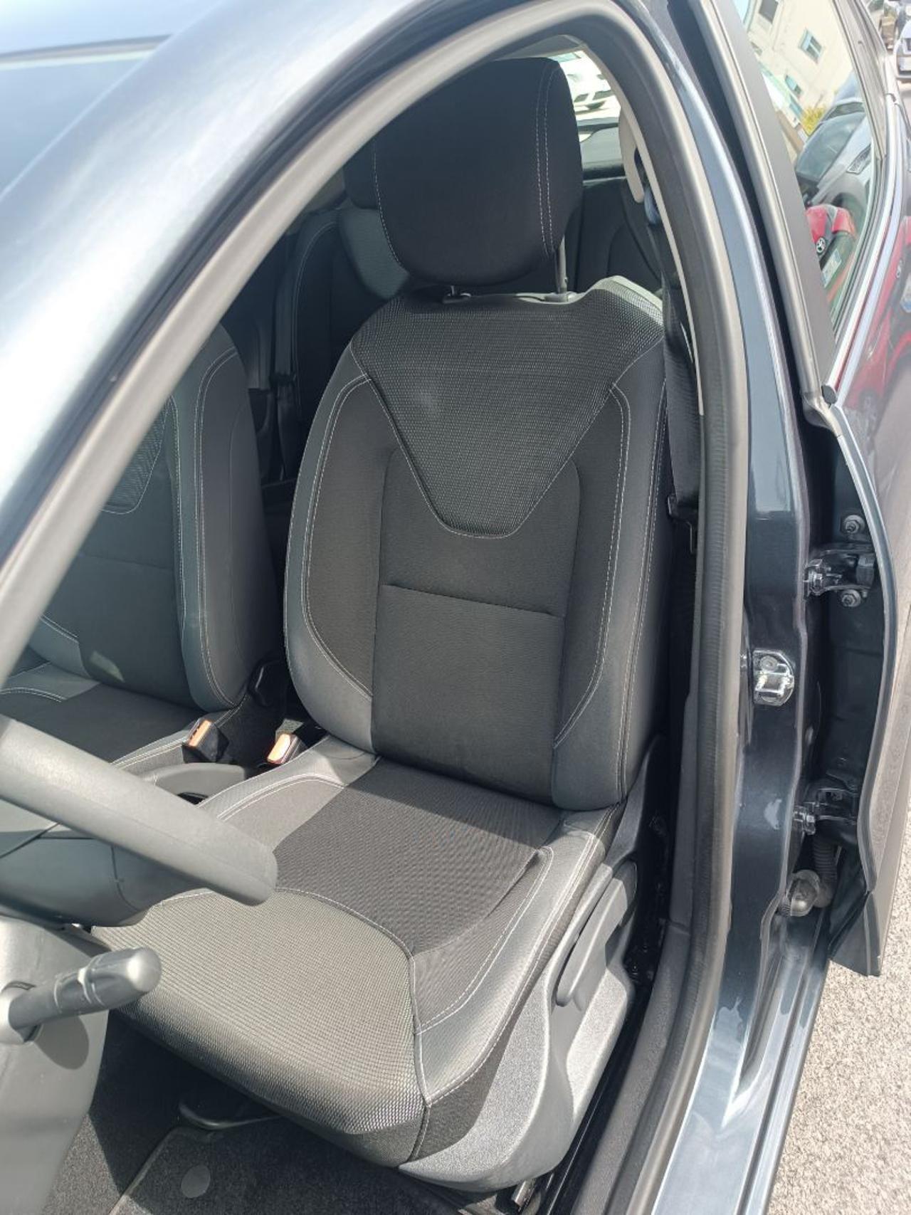 RENAULT Clio dCi 8V 75 CV Start&Stop 5 porte Energy Intens