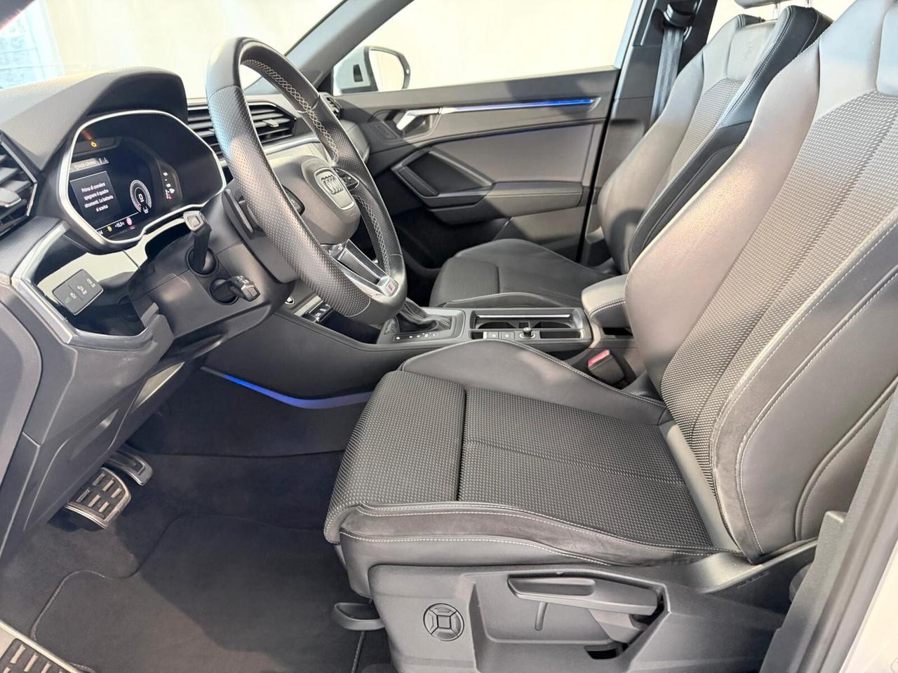 Q3 SPB 40 TDI 200 CV 3X S-LINE QUATTRO IPER-FULL IVA ESPOSTA