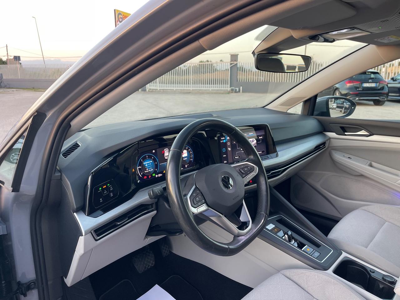 VOLKSWAGEN GOLF VIII 2.0 TDI DSG STYLE FULL MY21