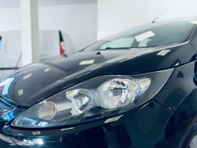FORD Fiesta 1.4 5p. Bz.- GPL Titanium - 149.000 Km