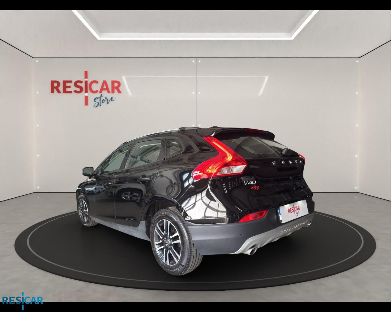 VOLVO V40 Cross Country 2.0 d2 Business Plus