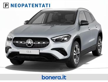 Mercedes GLA 180 180 Progressive Advanced Plus 7G-DCT