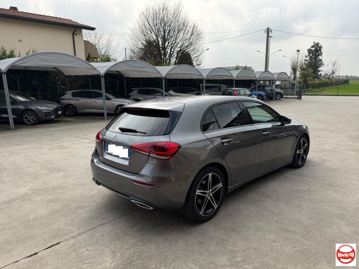 MERCEDES - Classe A A 180 d Sport auto