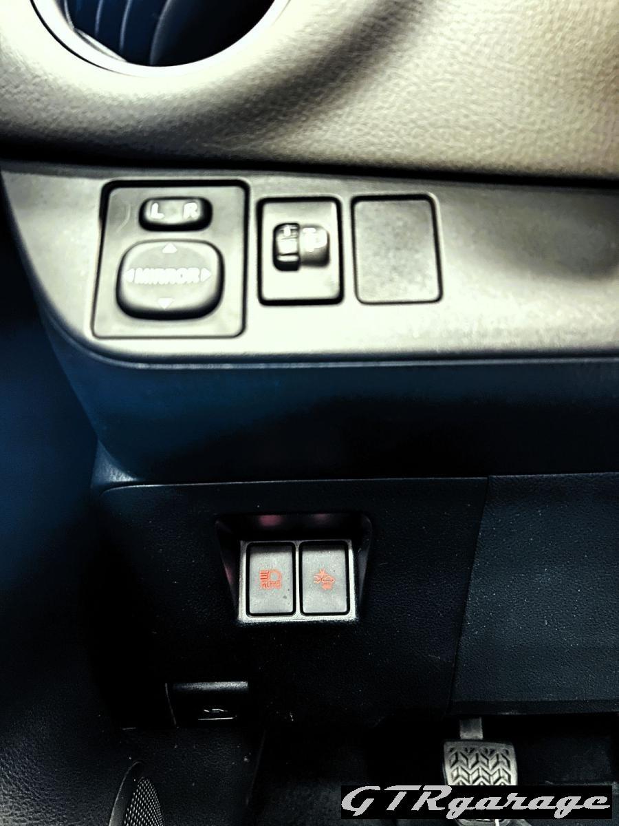 TOYOTA Yaris 1.4 5p. Active EURO 6