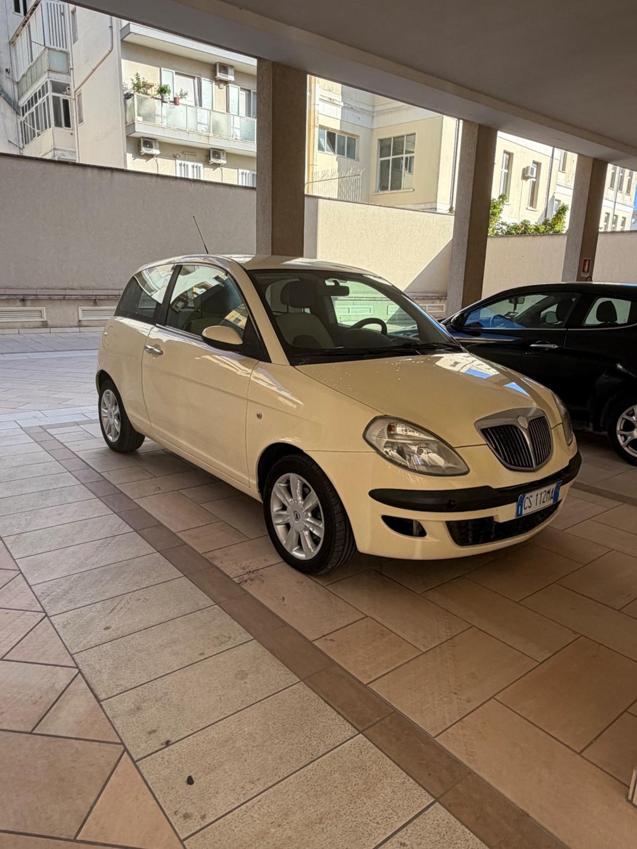 Lancia Ypsilon 1.3 Multijet 16V