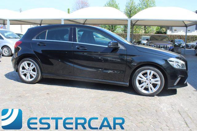 MERCEDES-BENZ A 180 d Automatic Sport