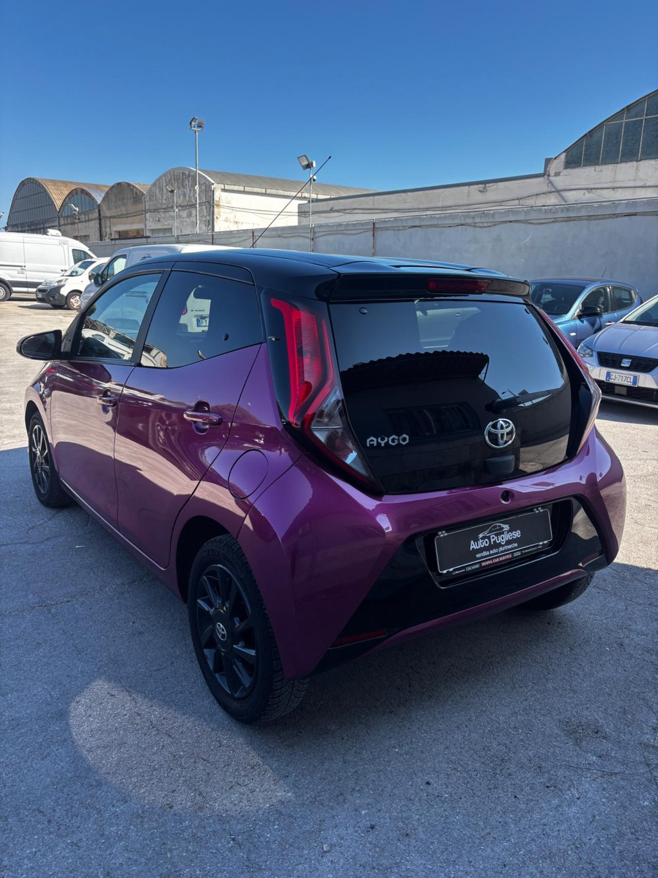 Toyota Aygo 1.0 VVT-i 72 CV 5 porte x-cite