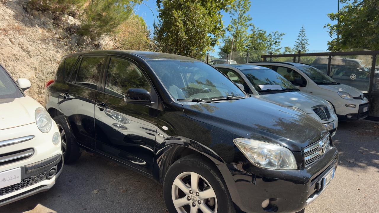 Toyota RAV 4 RAV4 Crossover 2.2 D-4D 136 CV Sol