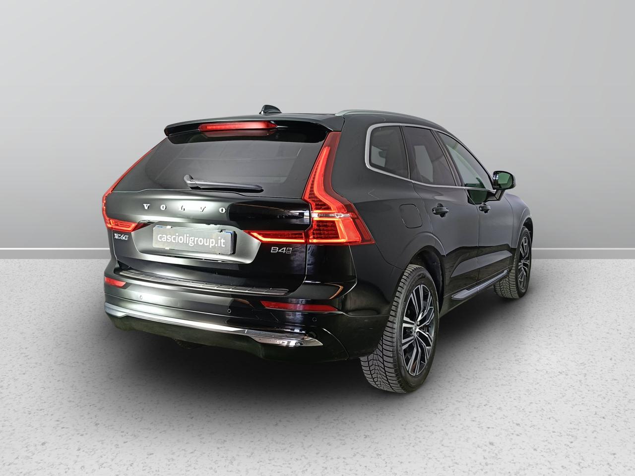 VOLVO XC60 II 2022 - XC60 2.0 b4 Inscription awd auto