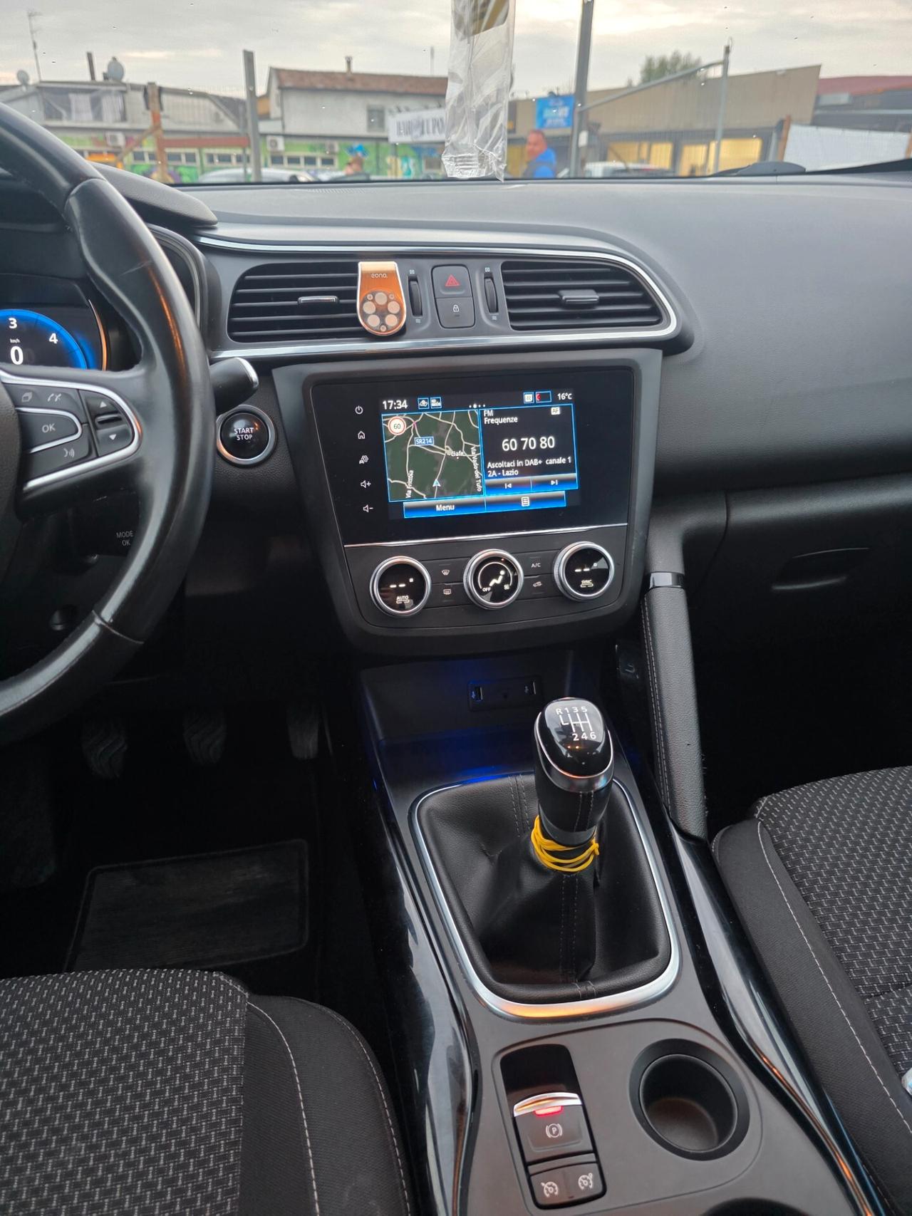 Renault Kadjar Blue dCi 8V 115CV Black Edition n1 autocarro