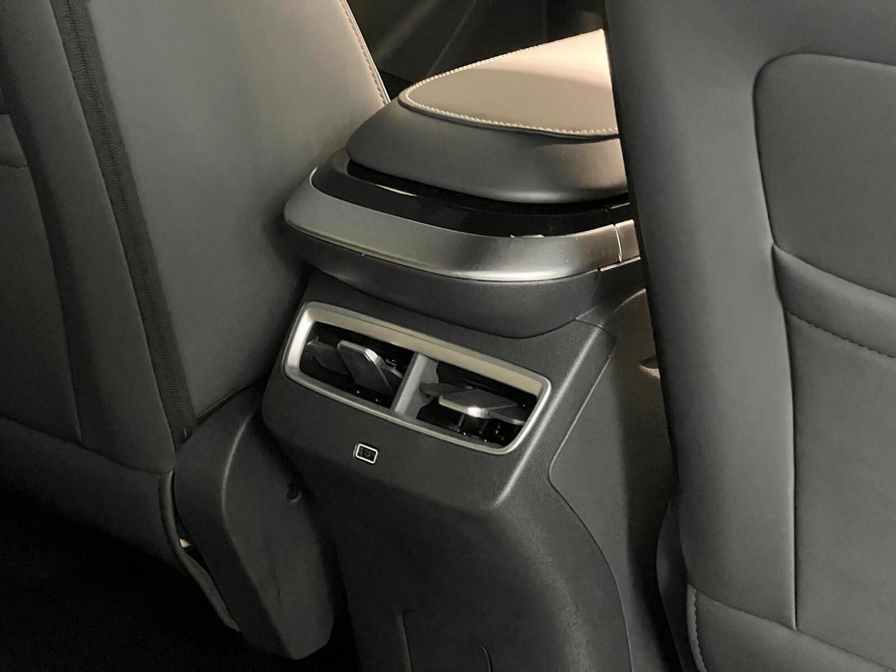 Sportequipe 6 GT 1.6 T-GDI DCT GPL