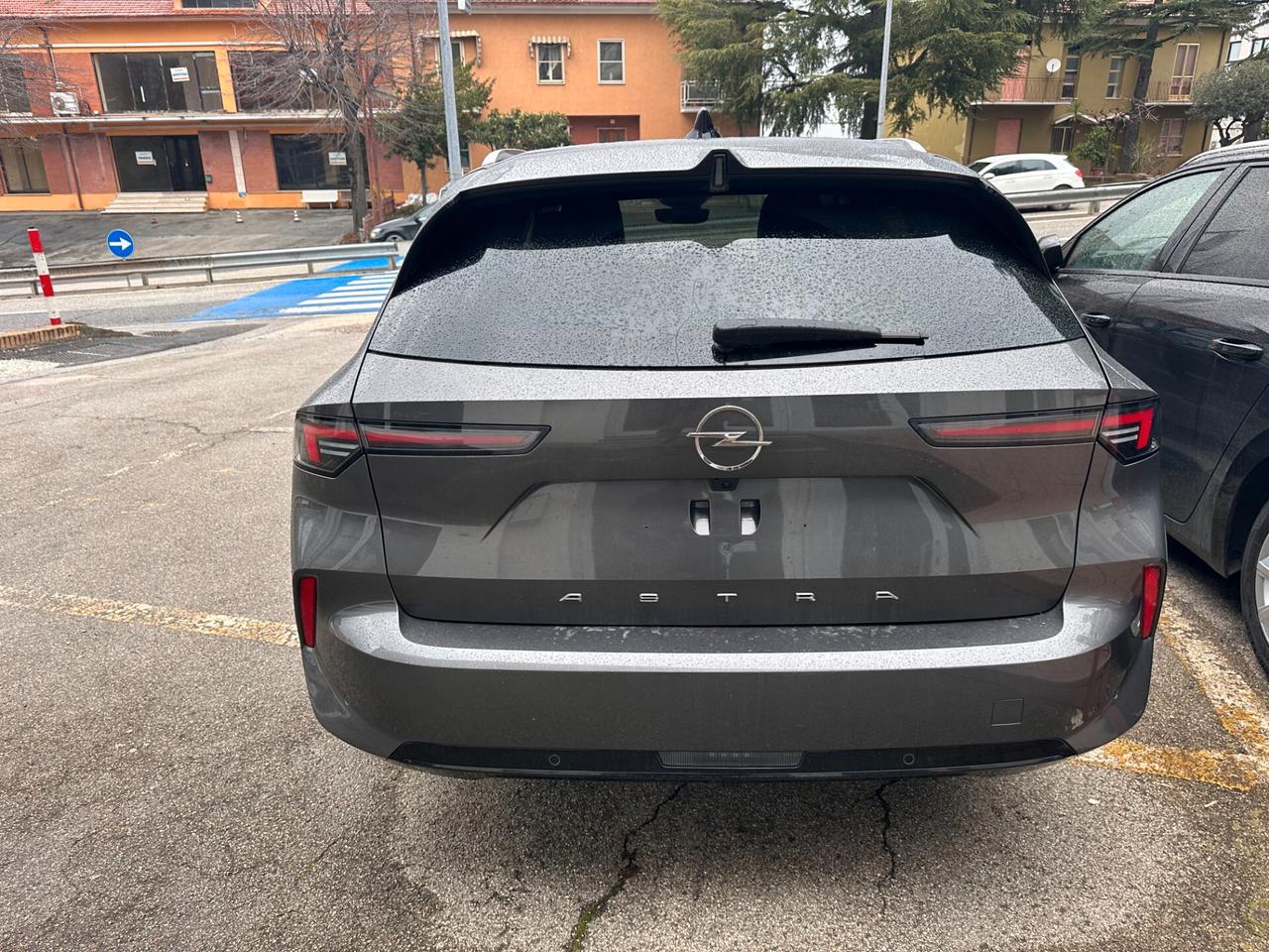 Opel Astra 1.5 Turbo Diesel 130 CV AT8 Sports Tourer Edition