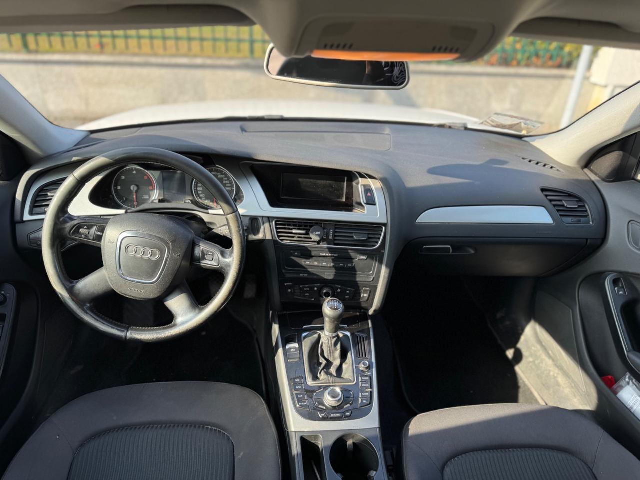 Audi A4 Avant 2.0 TDI 143CV F.AP. mult. Ambiente