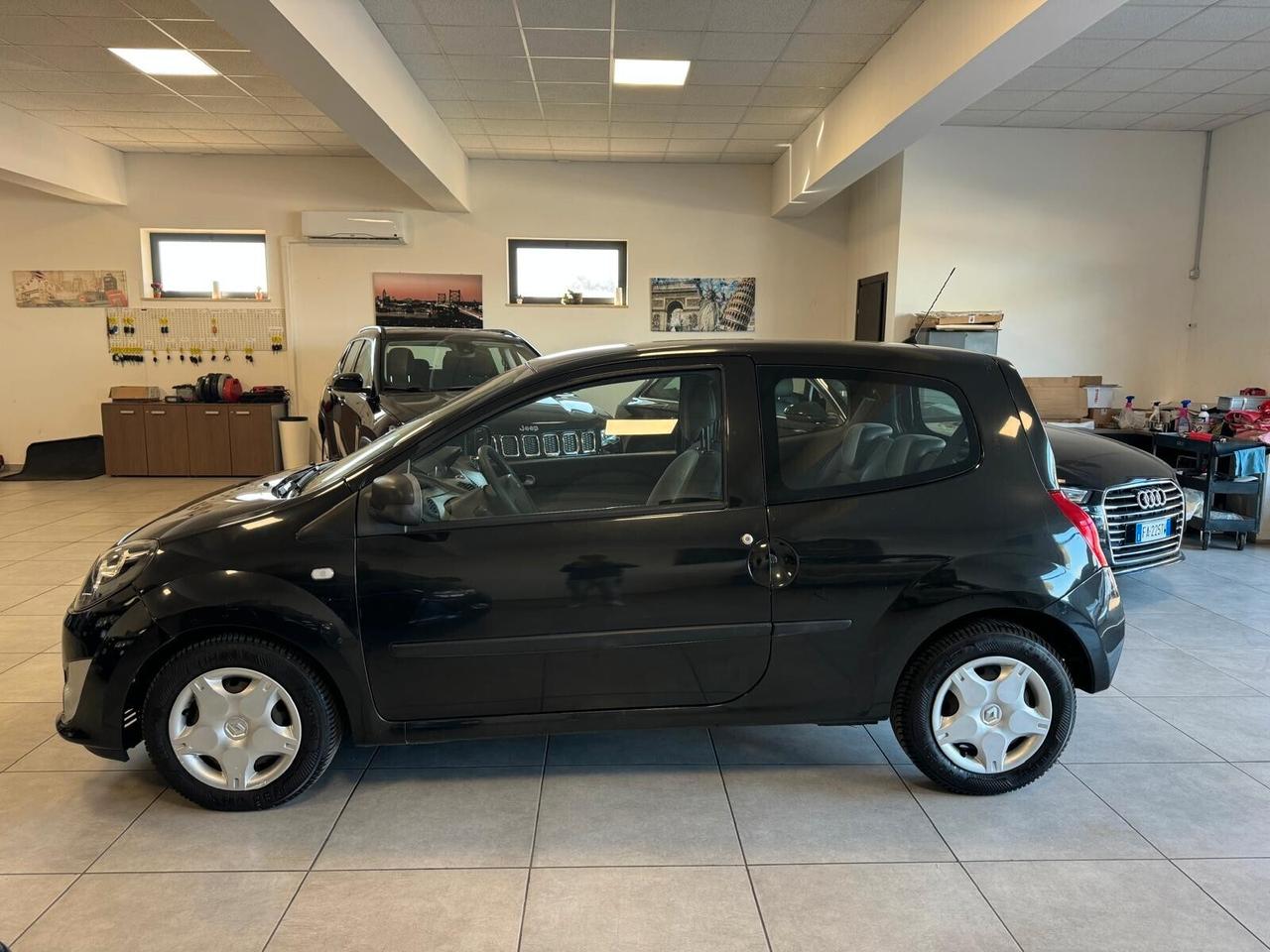 Renault Twingo 1.2 BENZ NEOPATENTATI 2011