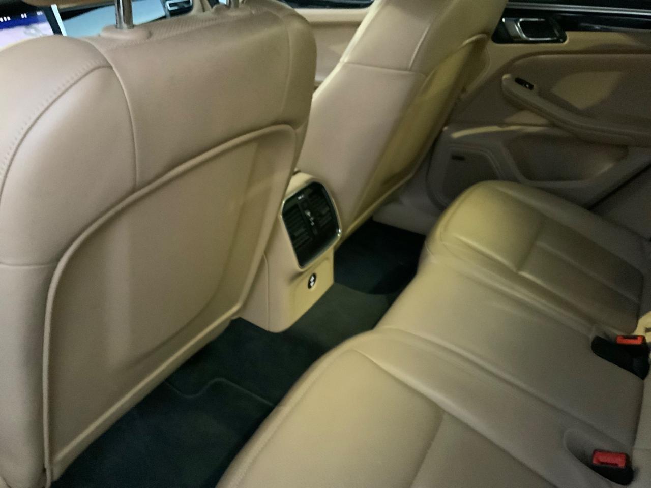 Porsche Macan 2.0 PELLE TOTALE.CERCHI21.SOSP PNEUMATICHE.FULL