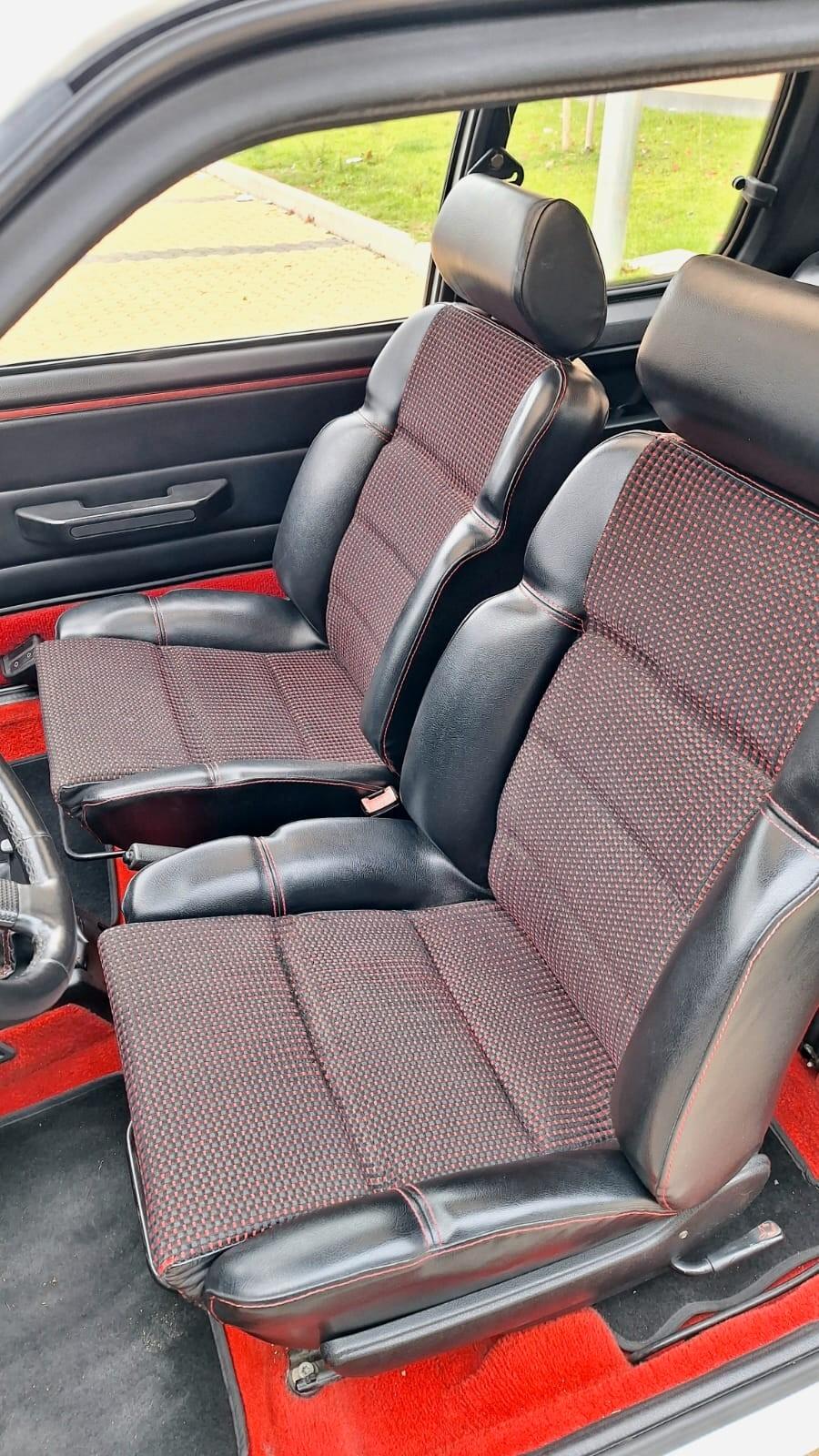 Peugeot 205 1.9 GTI - TETTO APRIBILE - RESTAURO TOTALE