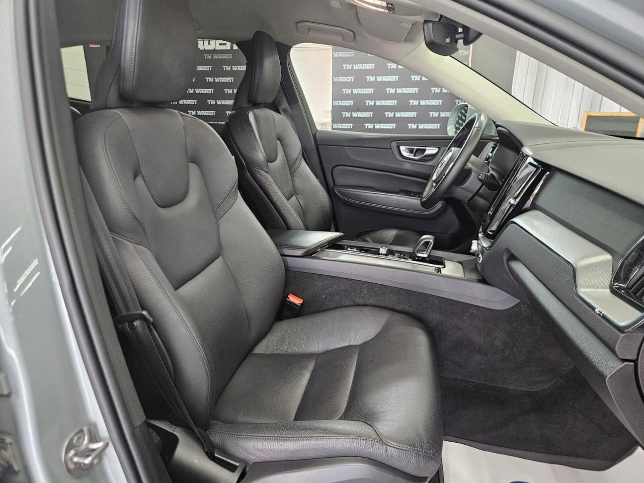 Volvo XC 60 XC60 B4 AWD automatico Core