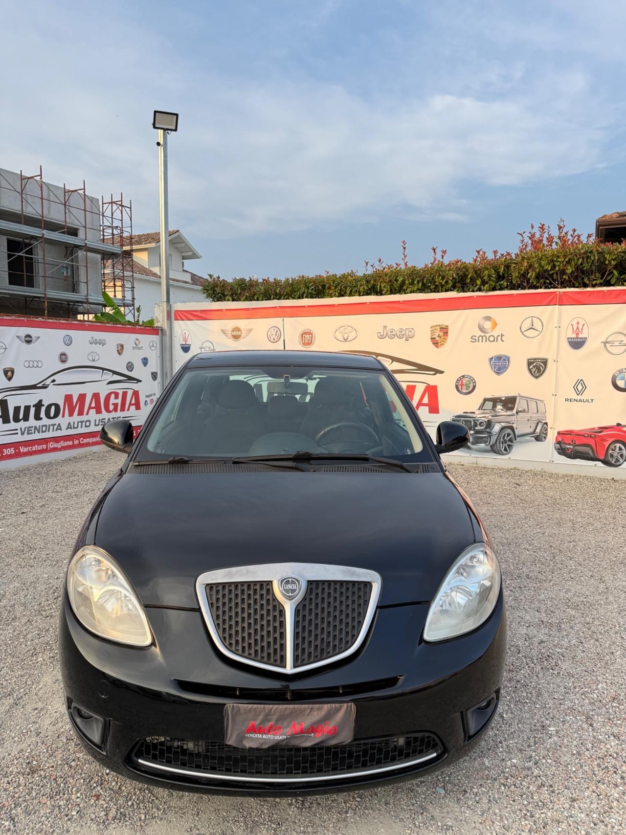 Lancia Ypsilon 1.2 69 CV Diva