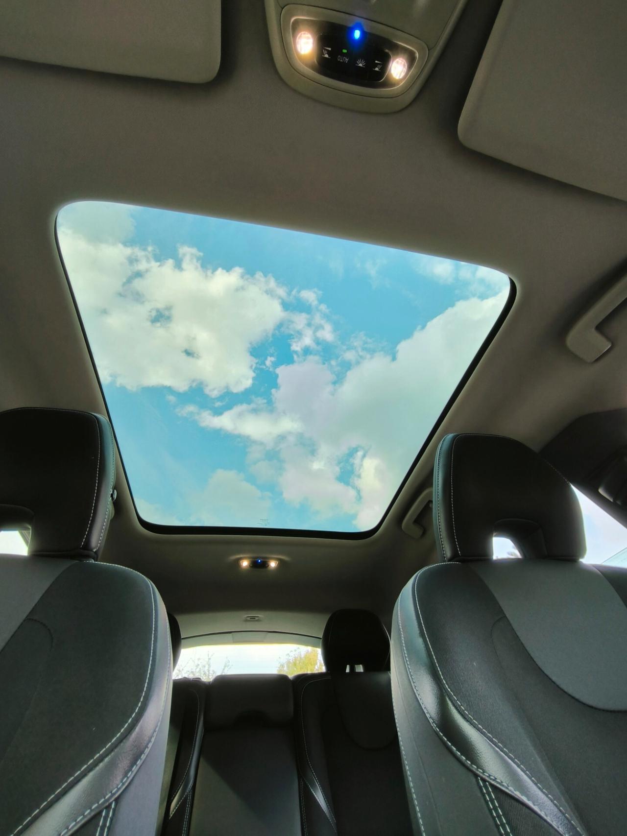 Volvo V40 D3 Geartronic Momentum con Cambio automatico