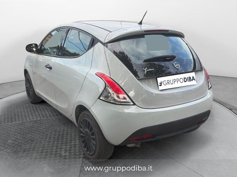Lancia Ypsilon III 2015 Benzina 1.2 Silver 69cv