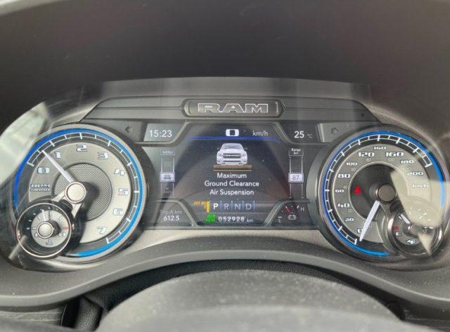 DODGE RAM 1500 5.7 V8 Crew Cab Limited Night Black N1
