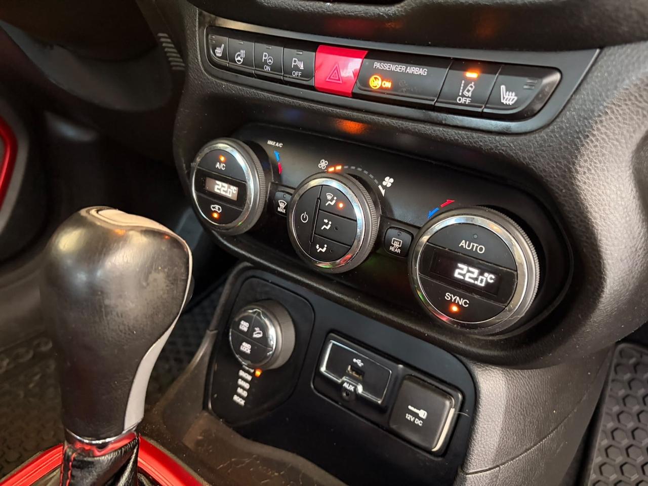 Jeep Renegade 2.0 Mjt 170CV 4WD Active Drive Low Trailhawk