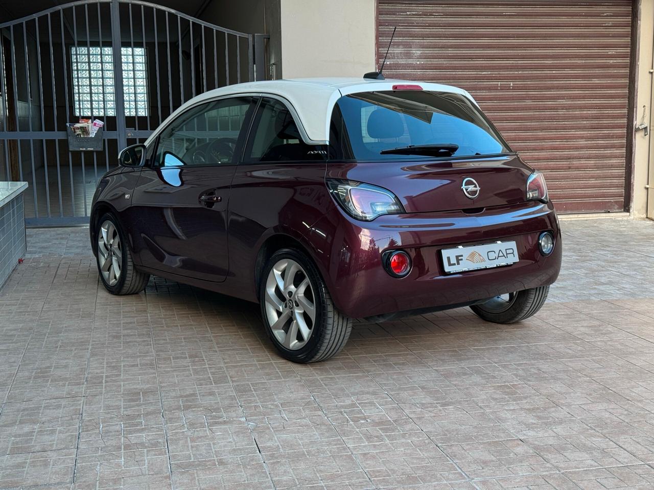 Opel Adam 1.4 87 cv GPL Tech Glam