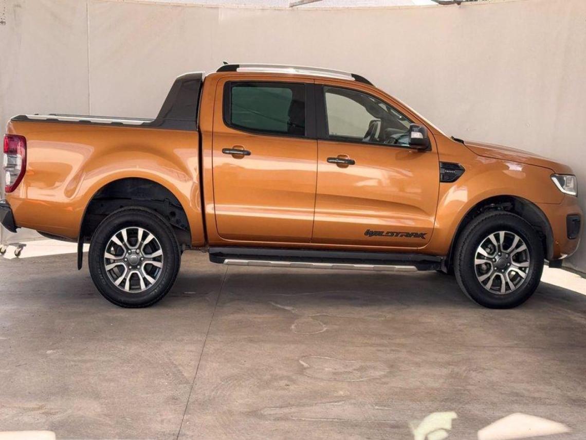 FORD Ranger 2 0 tdci double cab wildtrak 170cv auto