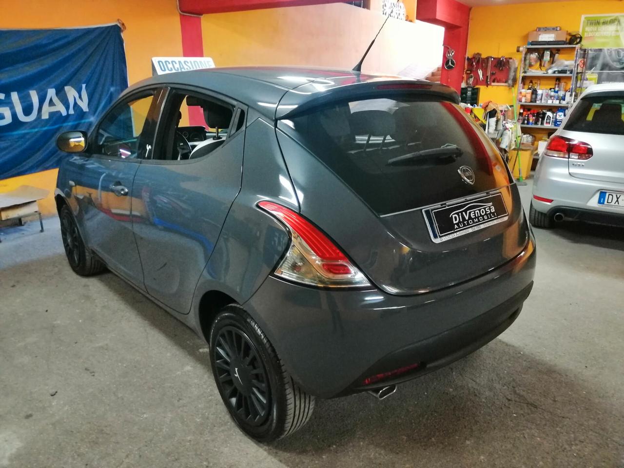 Lancia Ypsilon 1.2 69 CV 5 porte GPL Ecochic Elefantino