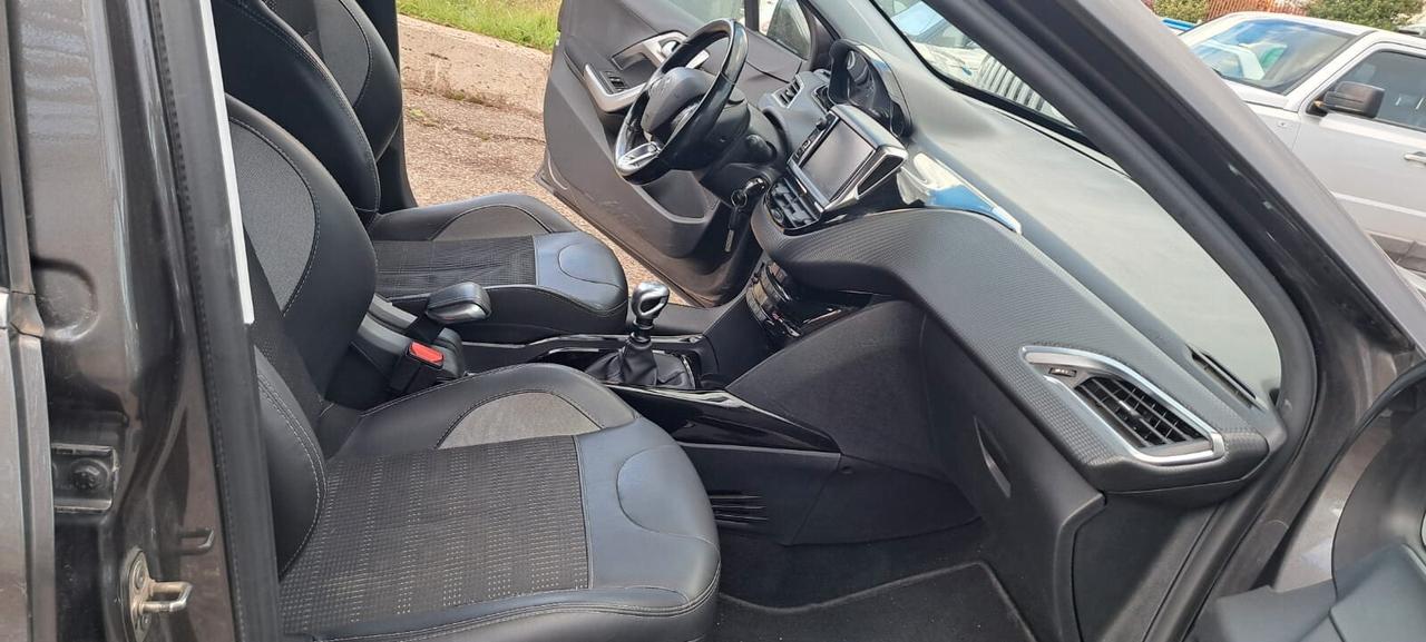 Peugeot 2008 PureTech Turbo 130 S&S Allure