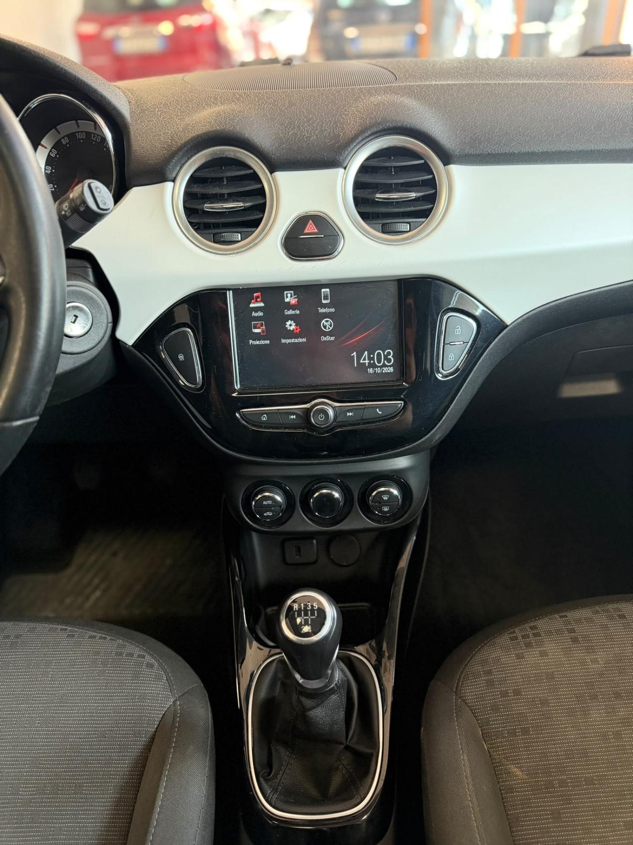 Opel Adam 1.2 70 CV