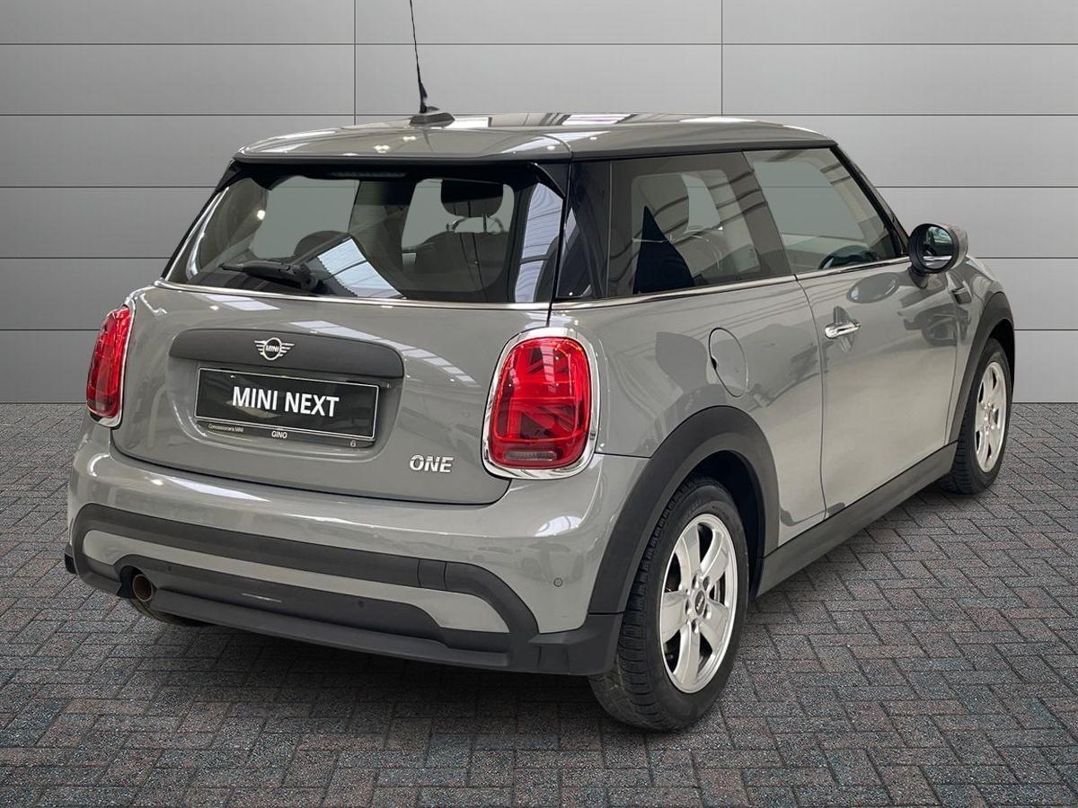 MINI Mini IV F56 2021 3p - Mini 3p 1.5 One Essential 102cv