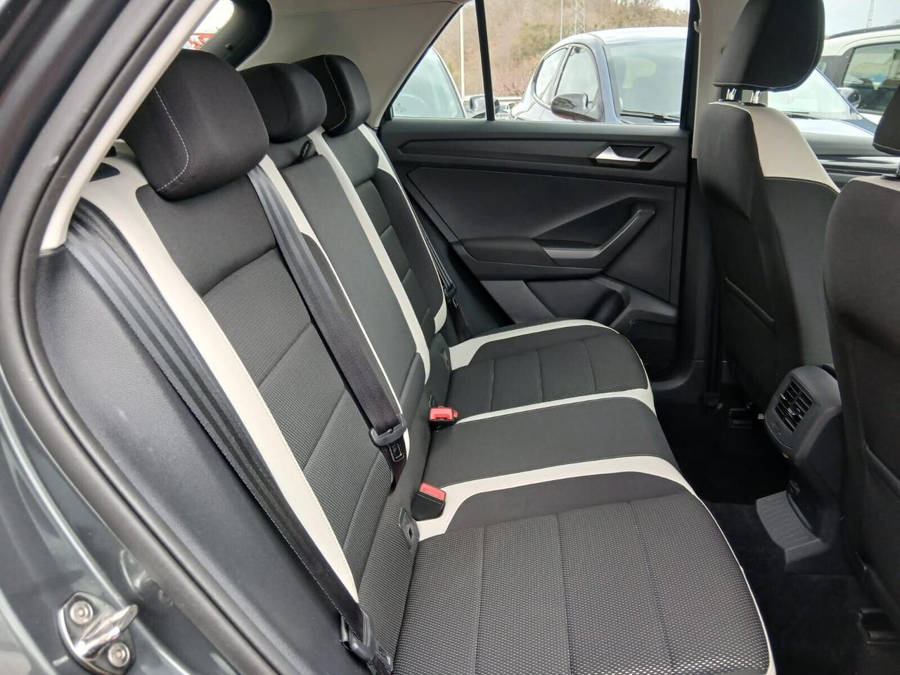 Volkswagen T-Roc 1.6 TDI SCR Advanced BlueMotion Technology