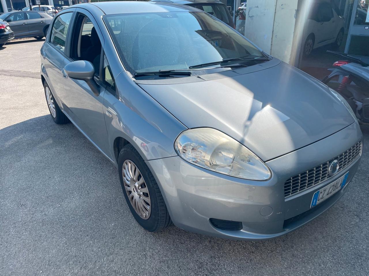 Fiat Grande Punto 1.3 MJT 75 CV 5 porte Dynamic