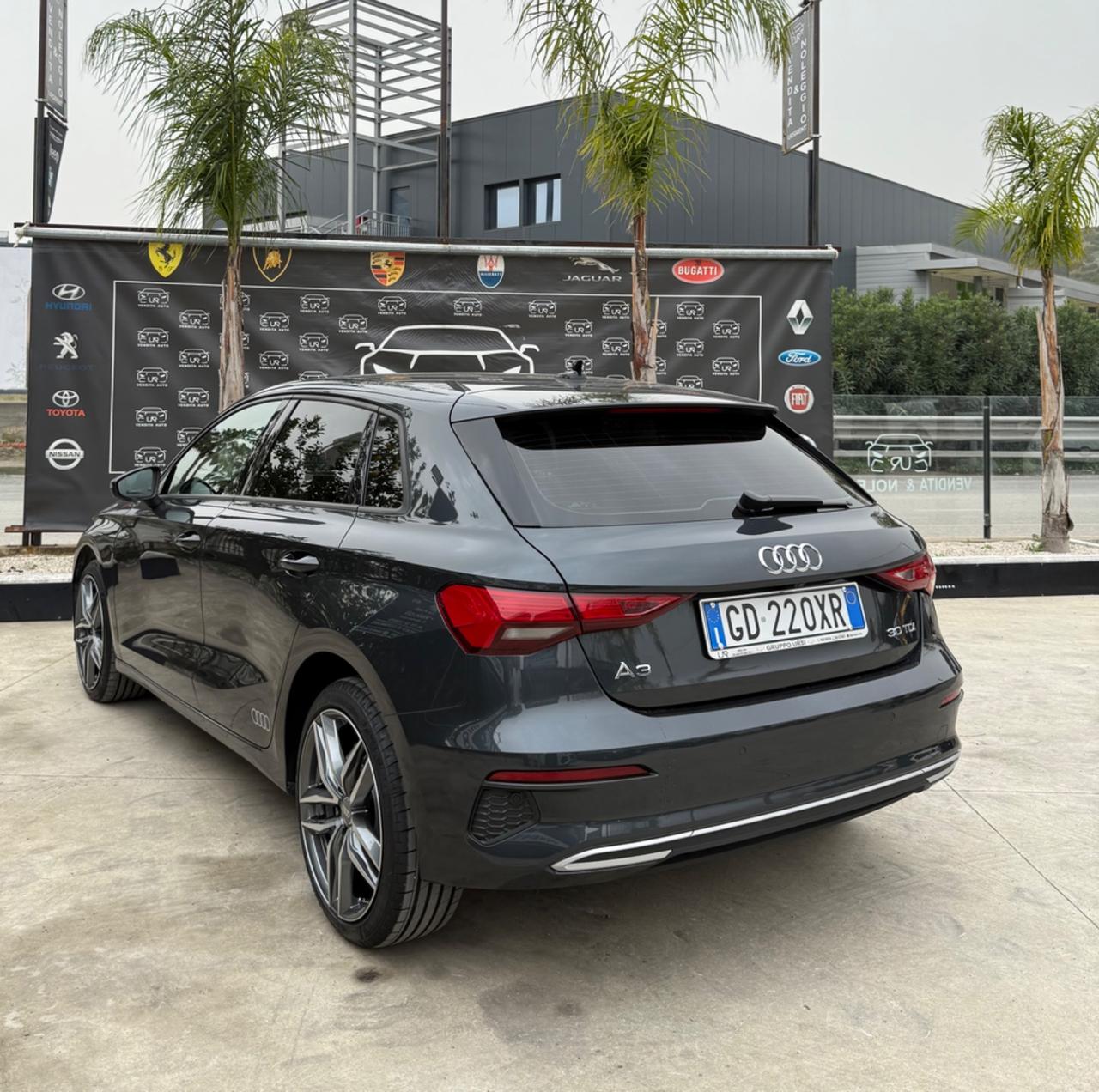 Audi A3 SPB 30 TDI Business Advanced
