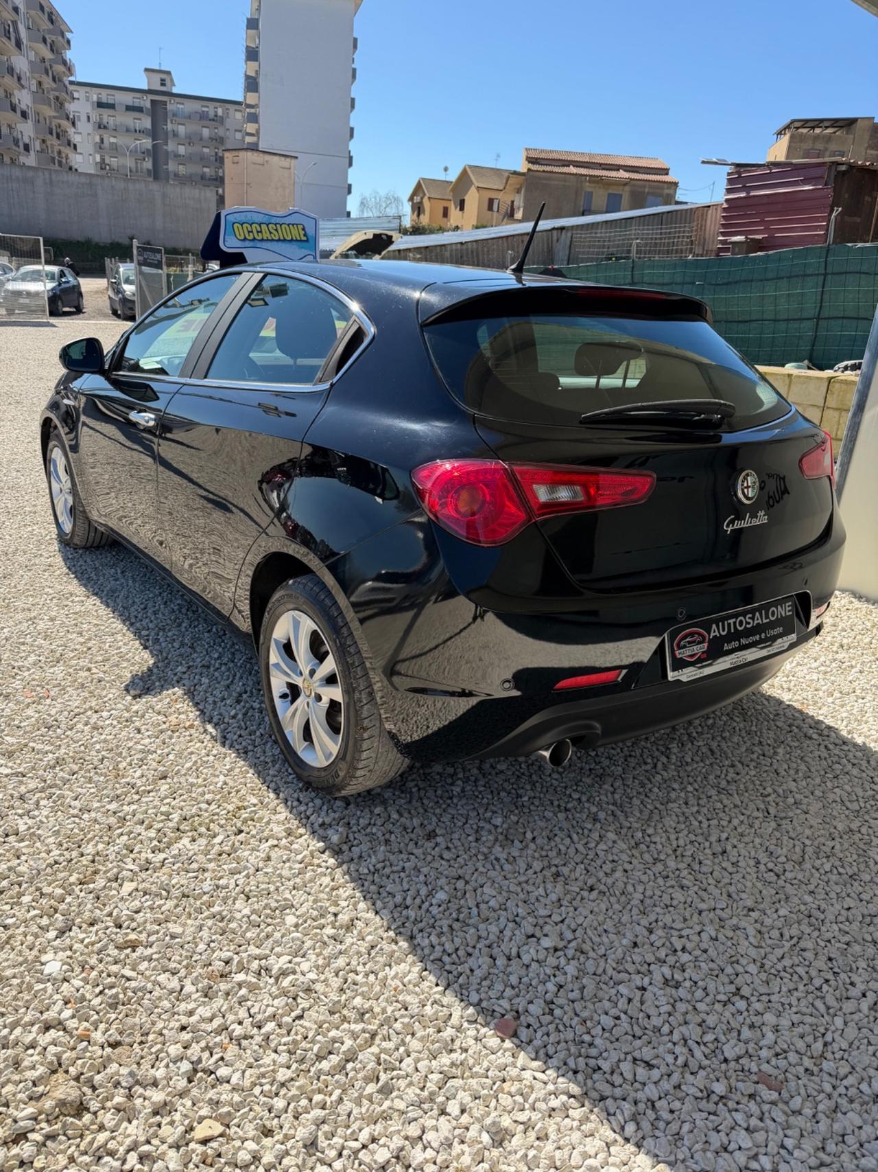 Alfa Romeo Giulietta 1.6 JTDm-2 105 CV Distinctive