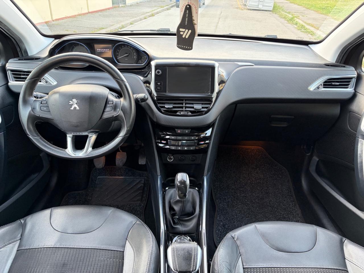 Peugeot 2008 serie 1.6 e-HDi 92 CV StopeStart Urban Cross Euro5B