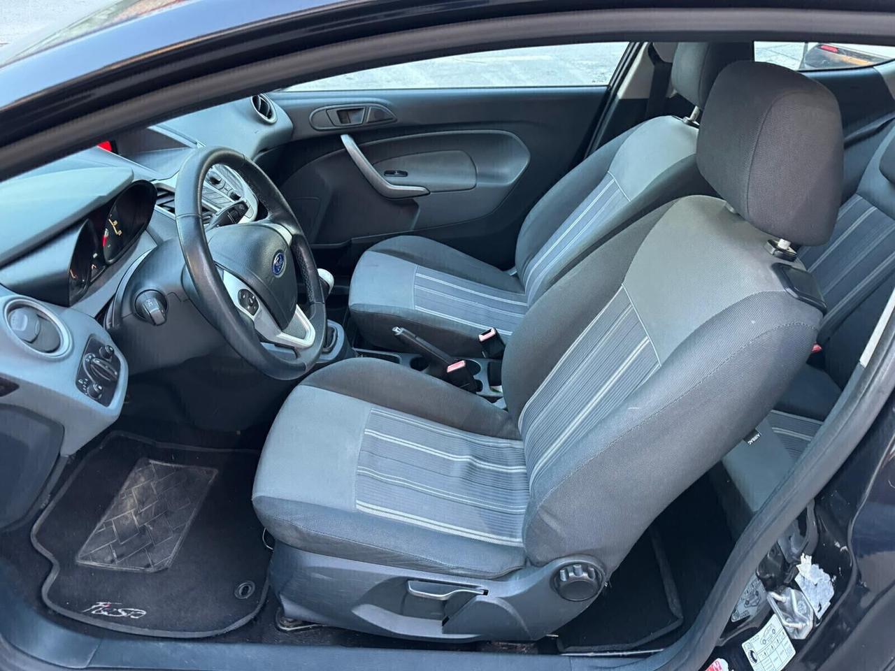 FORD FIESTA 1.2 NEOPATENTATI