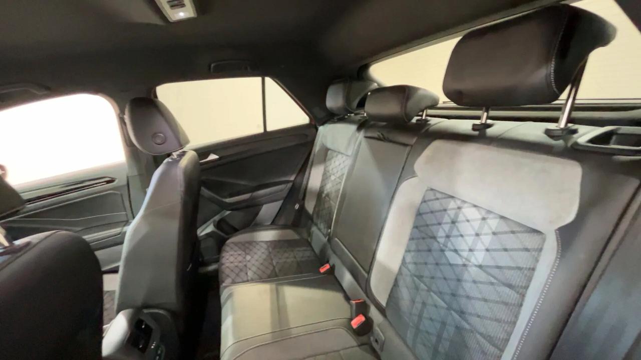 Volkswagen T-Roc 2.0 TDI SCR 150 CV DSG 4MOTION R-Line