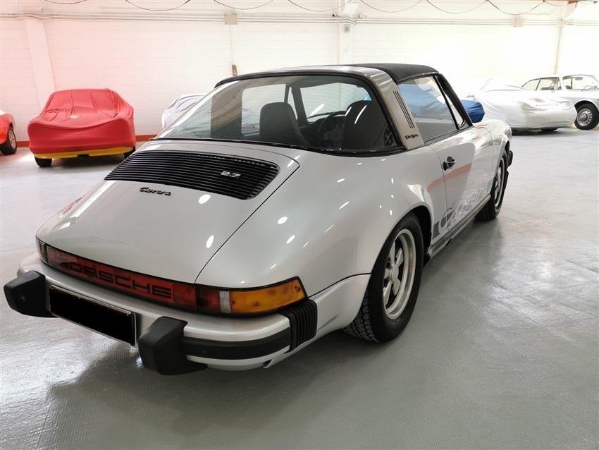 PORSCHE Carrera 2.7 Targa