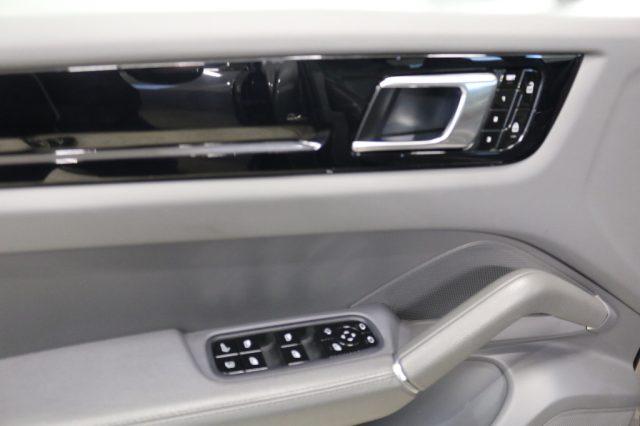 PORSCHE Cayenne Coupé 3.0 V6 E-Hybrid