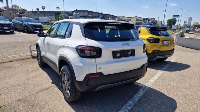 Jeep Avenger 1.2 Turbo 110 CV MHEV Longitude