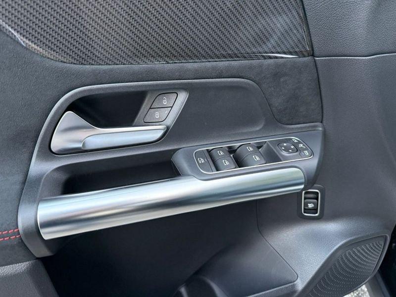 Mercedes-Benz GLA 180 Automatic AMG Line Premium