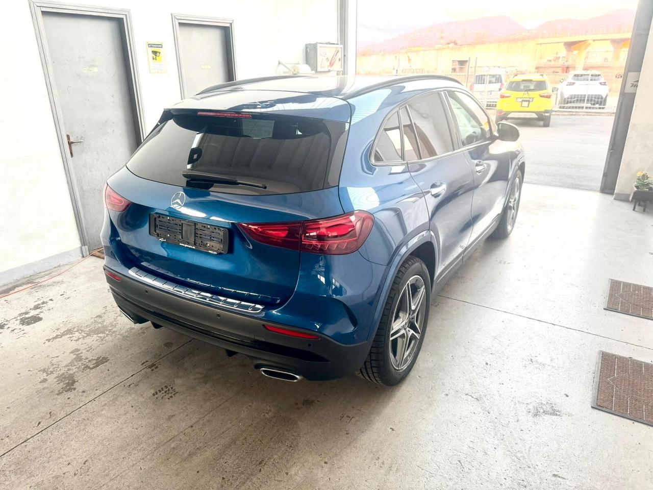 Mercedes-benz GLA 220 GLA 200 Automatic 4Matic Premium