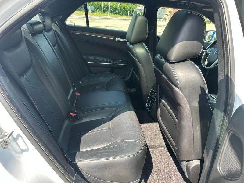 Lancia Thema 3.0 V6 Mijet II 190cv Platinum E5(AT 5m)