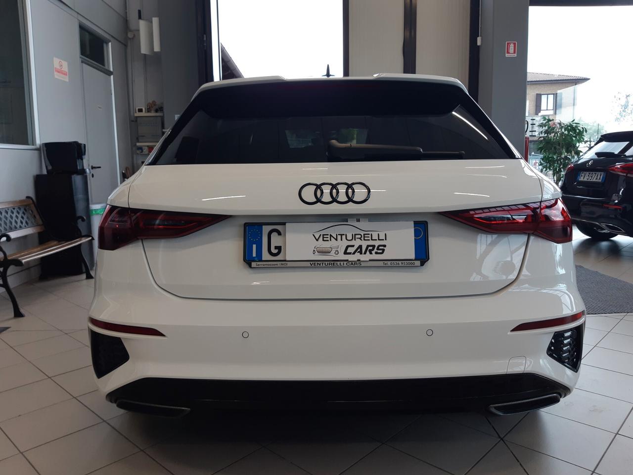Audi A3 SPB 35 TDI S tronic line edition CON GANCIO