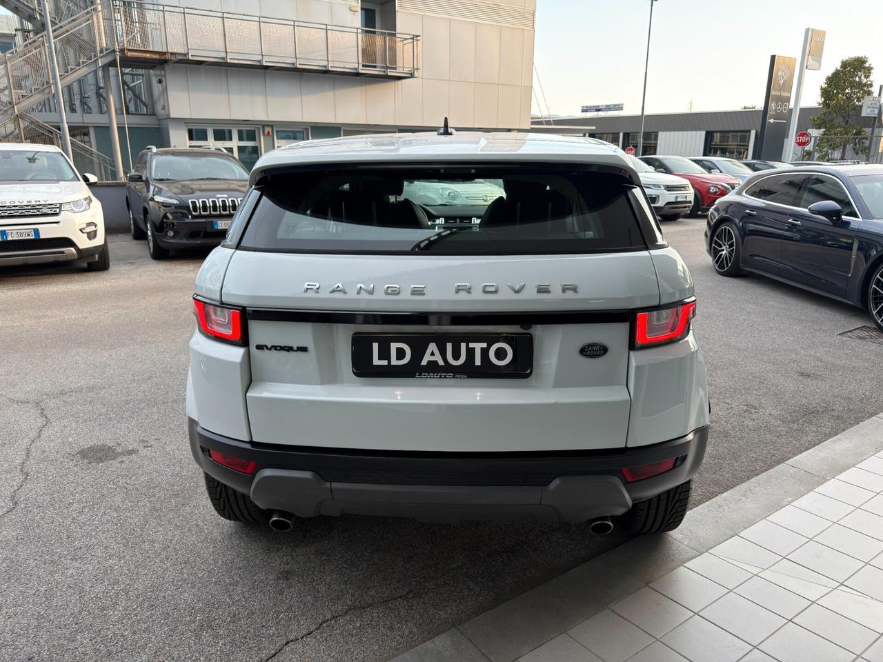 Land Rover Range Evoque 2.0 TD4 150 CV 5p. SE
