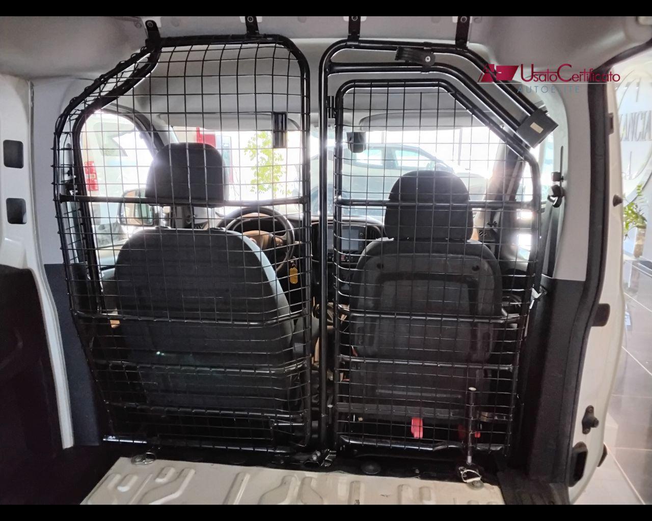 FIAT Doblò 1.6 MJT 105CV S&S PC-TN Cargo Business