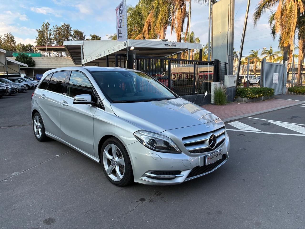 Mercedes classe B 200 premium SOLO 86.000KM